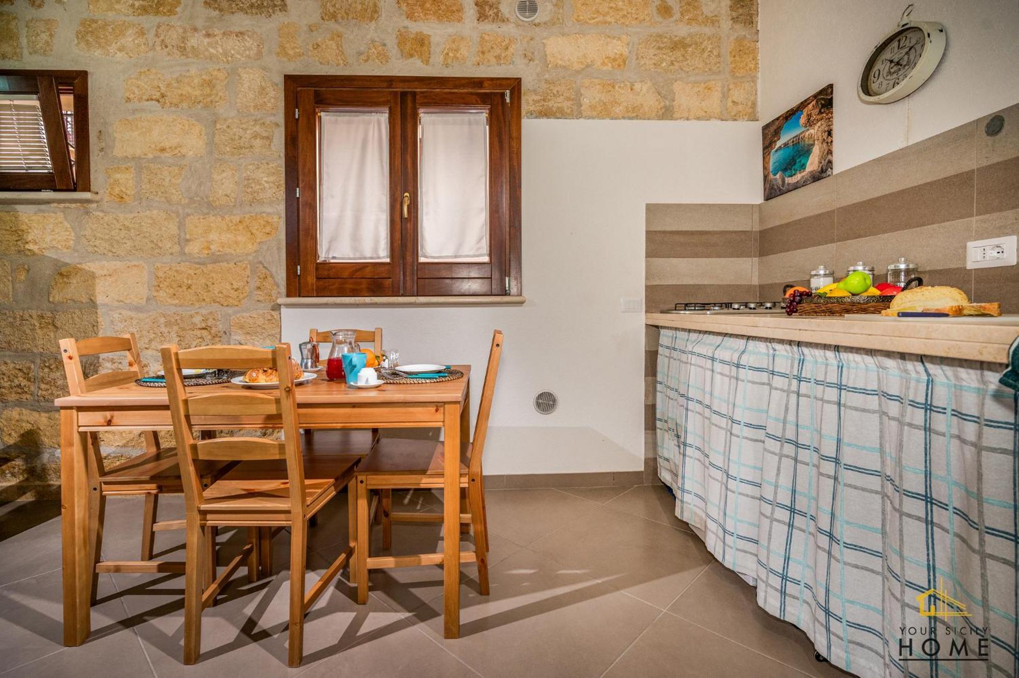 Casa Vacanze Peperoncino Castellammare del Golfo Kültér fotó