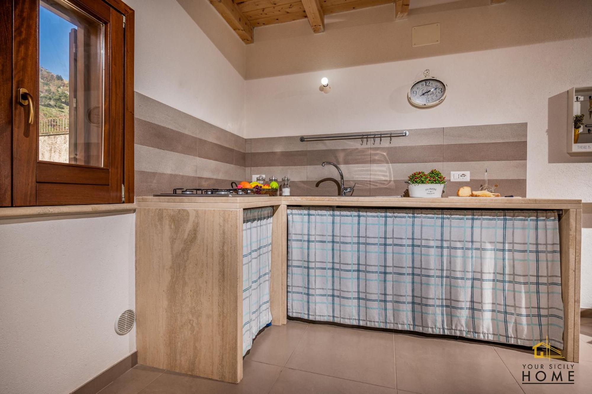 Casa Vacanze Peperoncino Castellammare del Golfo Kültér fotó